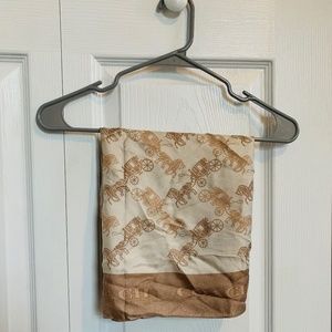 ✨AUTHENTIC✨NWOT Coach Horse and Carriage Silk Scarf!!